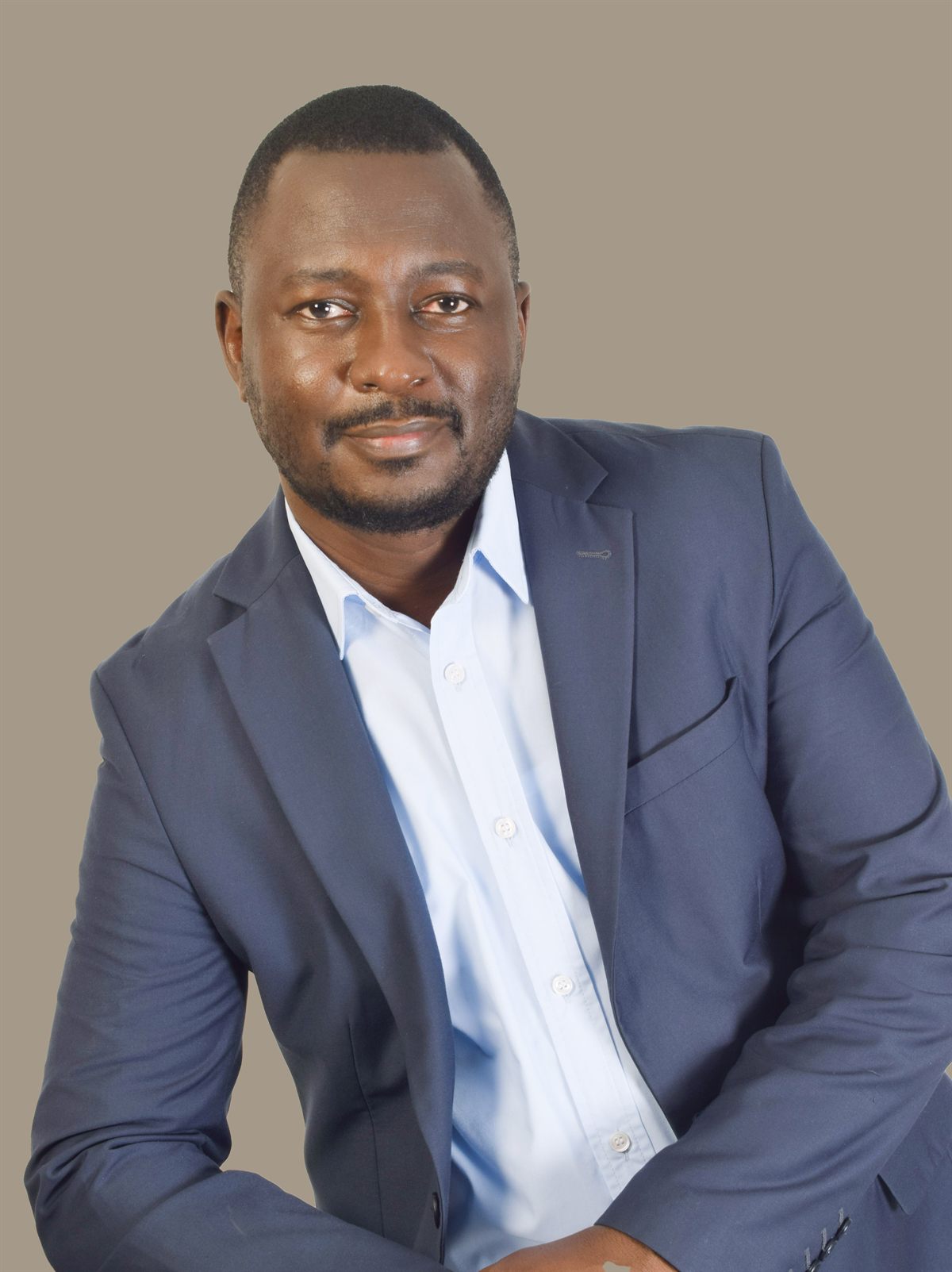 Dr Bob Achila, Consultant Obstetrician, Gynaecologist and Urogynaecologist, in Nairobi